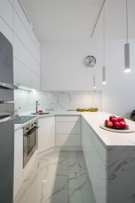 Charming Apartment In Calm And Central Area Kraków Exteriör bild